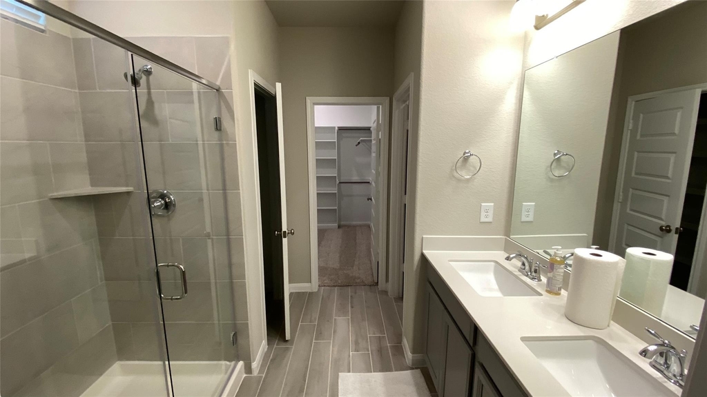 7059 Silverleaf Oak Street - Photo 15