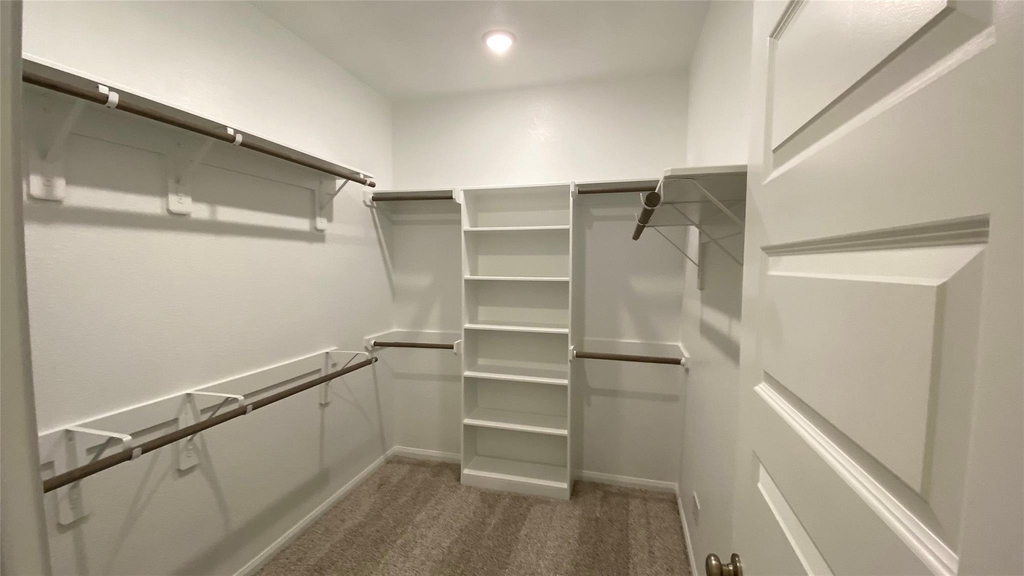 7059 Silverleaf Oak Street - Photo 12