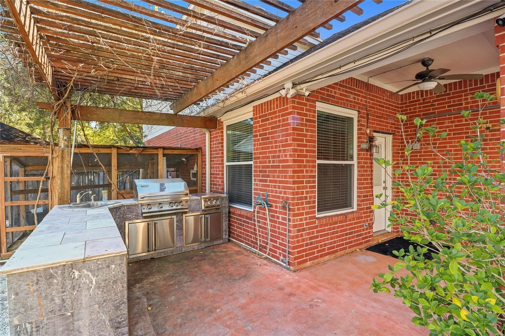 20510 Pioneer Bend Court - Photo 7