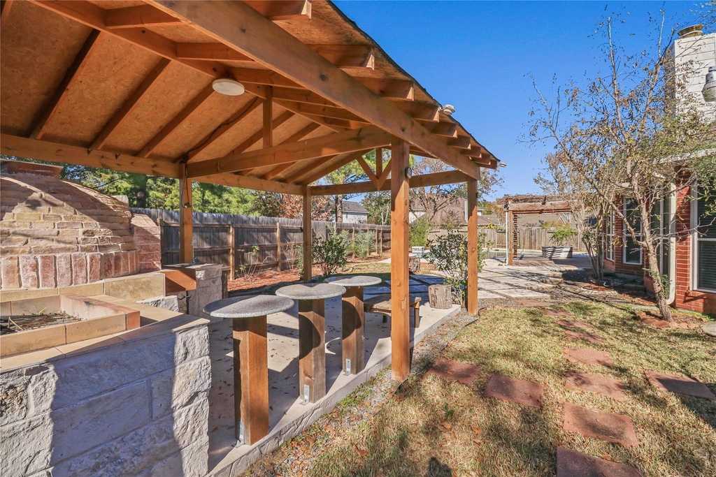 20510 Pioneer Bend Court - Photo 8