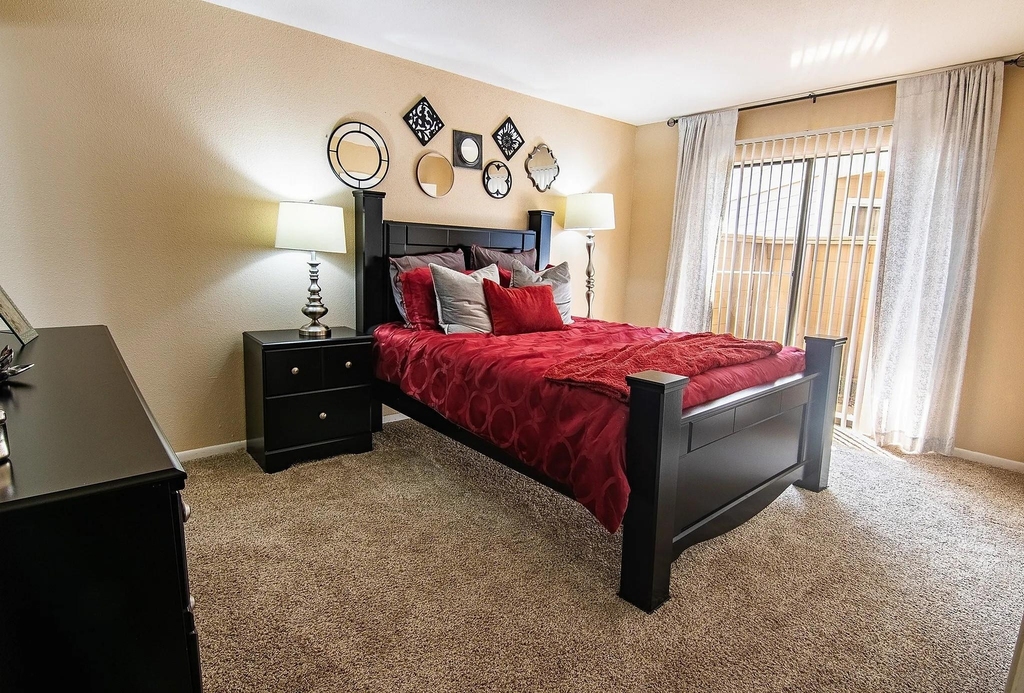 15100 Golden Eagle Drive - Photo 0