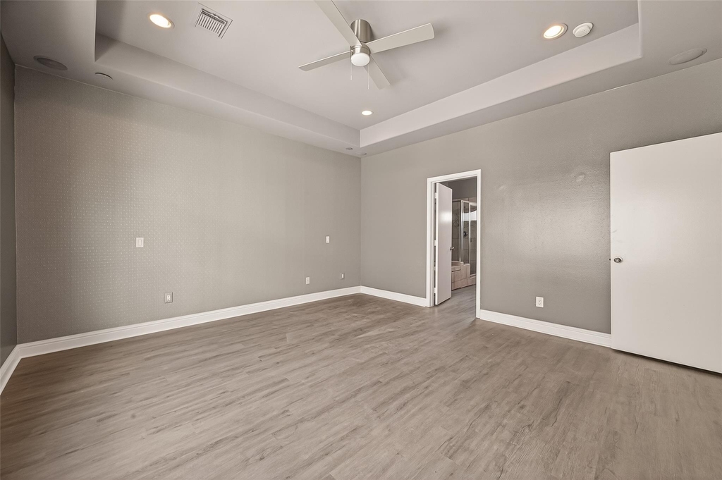 1107 Saint Charles Street - Photo 21