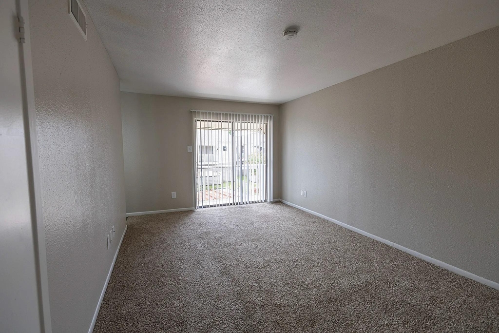 15100 Golden Eagle Drive - Photo 12