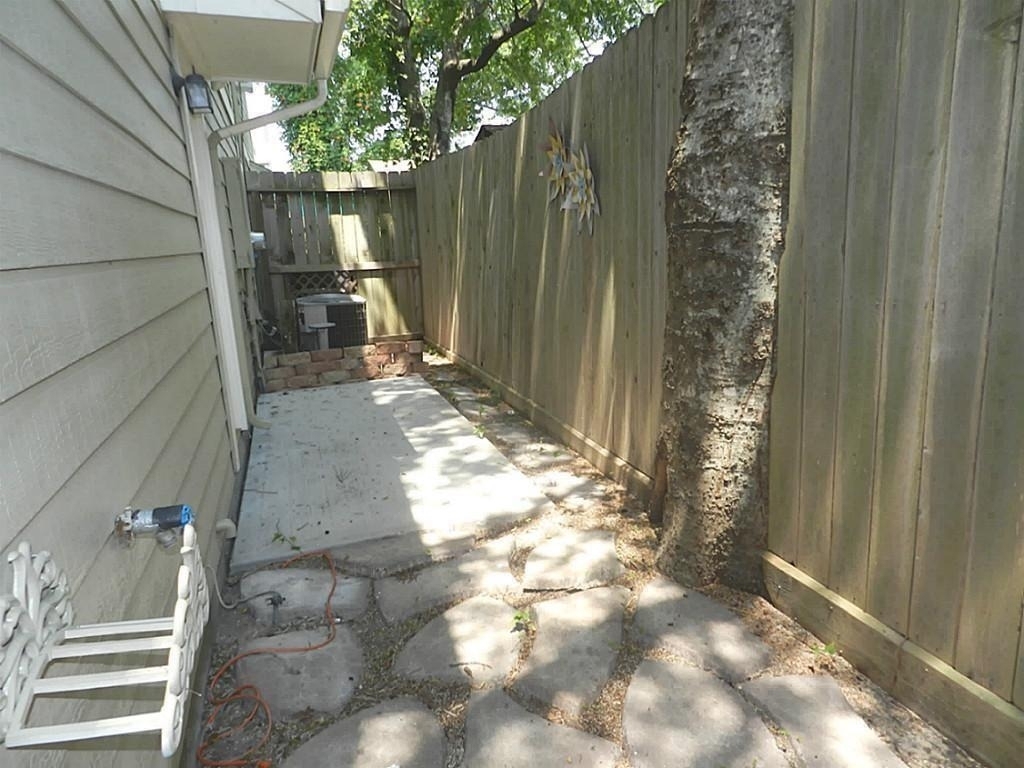 730 Redwing Place Drive - Photo 16