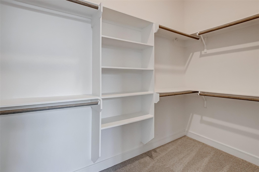 8926 Spring Knoll Forest Drive - Photo 21
