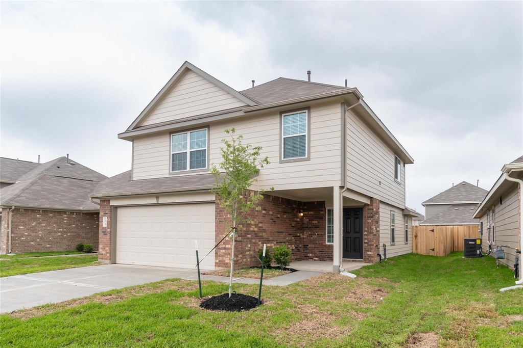 24418 Borelli Drive - Photo 0
