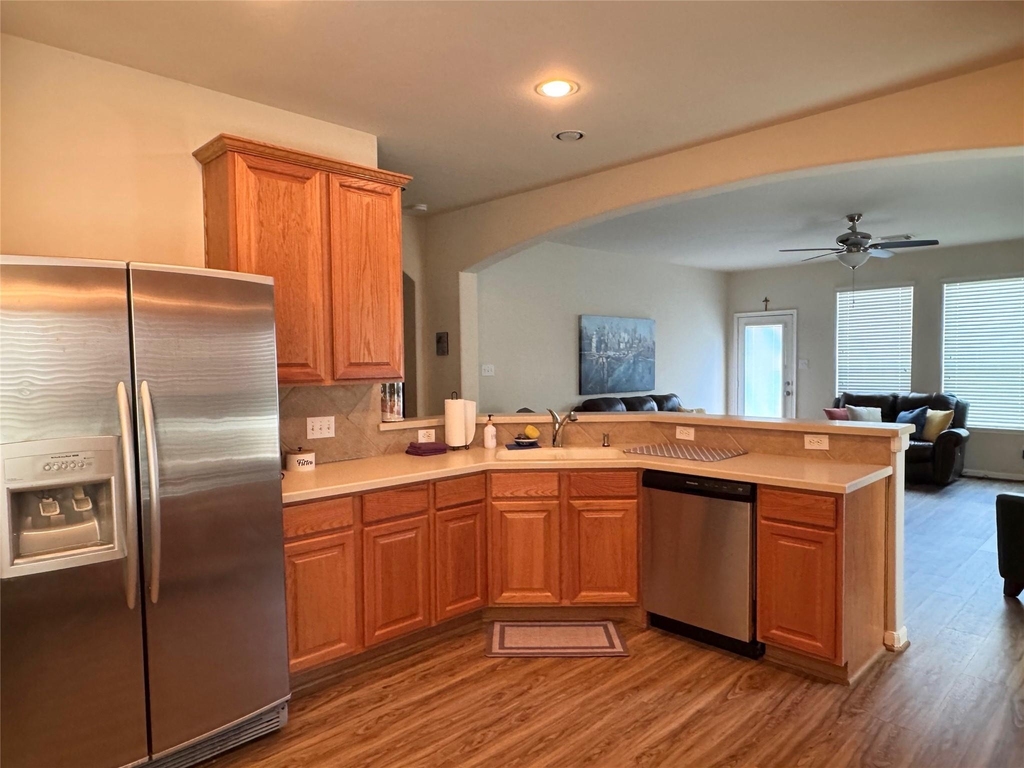 21818 Saragosa Pond Lane - Photo 6