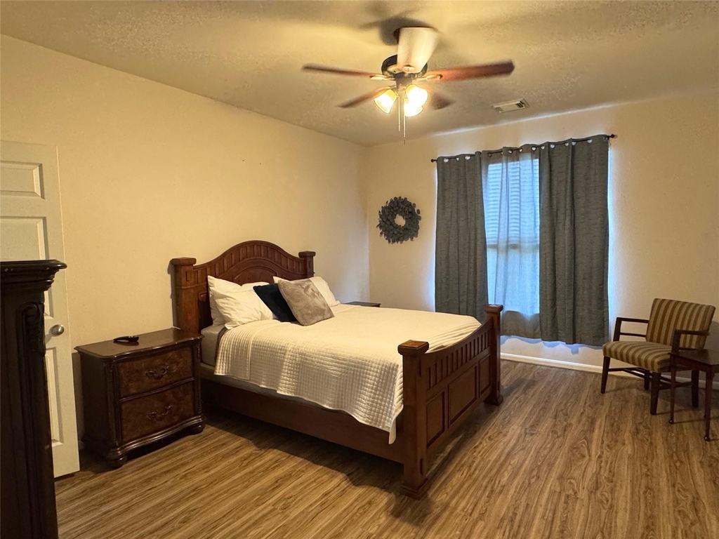 21818 Saragosa Pond Lane - Photo 10