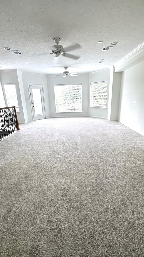 18623 Windsor Lakes Drive - Photo 16