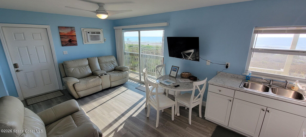 57 S Atlantic Avenue - Photo 2