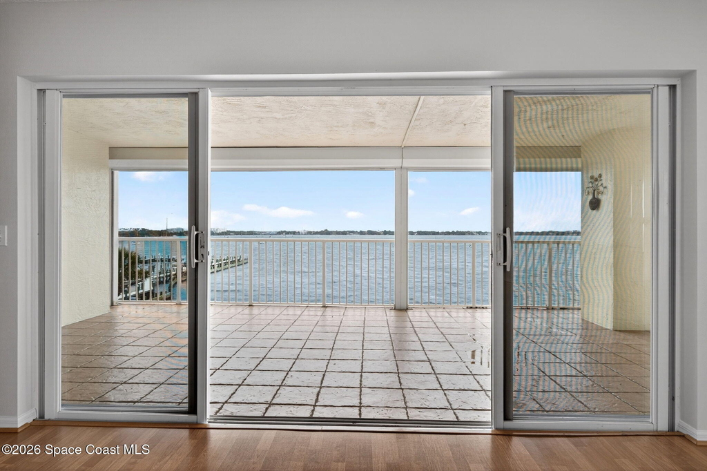 102 Riverside Drive - Photo 44