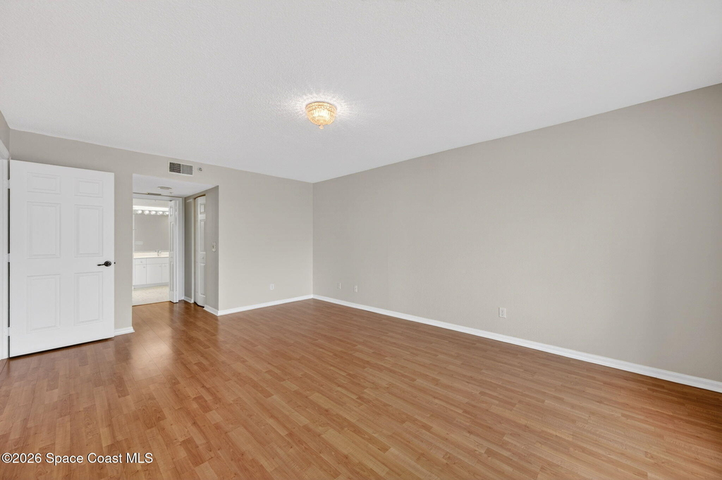 102 Riverside Drive - Photo 30