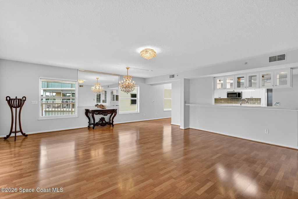 102 Riverside Drive - Photo 24