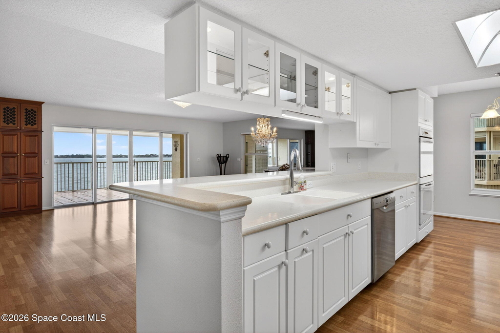 102 Riverside Drive - Photo 13
