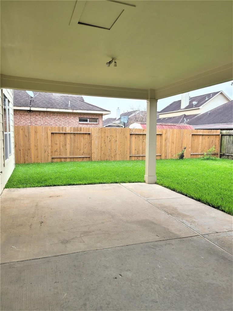 10026 Gil Jr Lane - Photo 13