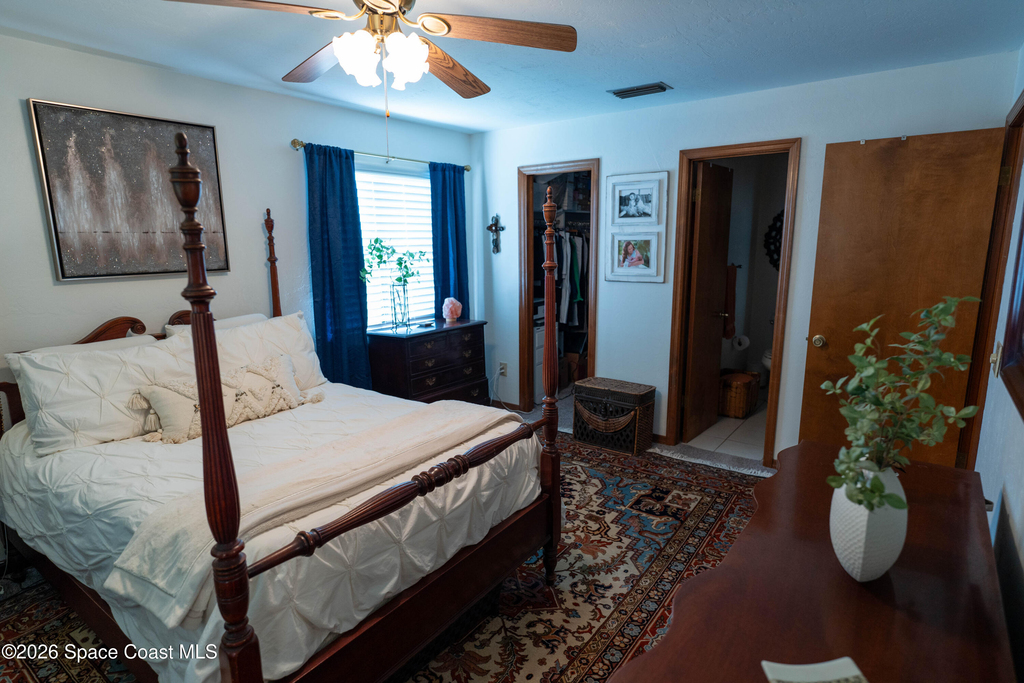 605 Saint Albans Court W - Photo 13