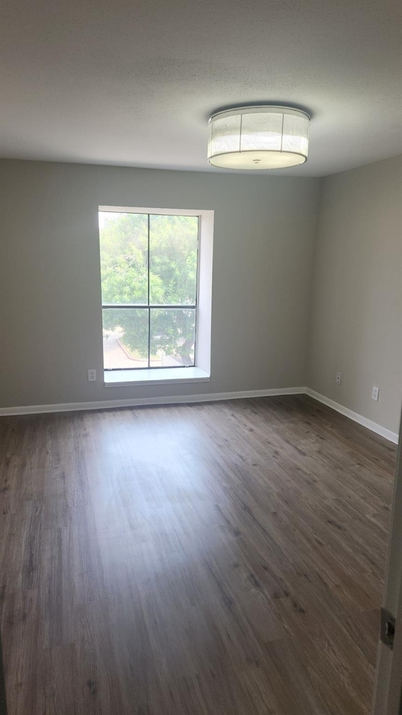 3025 Walnut Bend - Photo 20