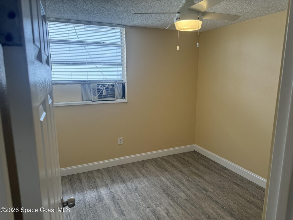 240 Stone Street - Photo 9