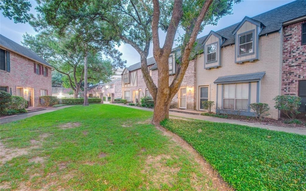 14703 Barryknoll Lane - Photo 3
