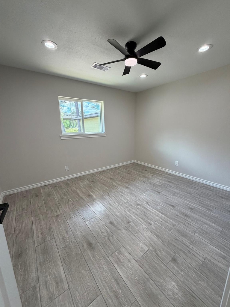 28316 E Hardy Road - Photo 9