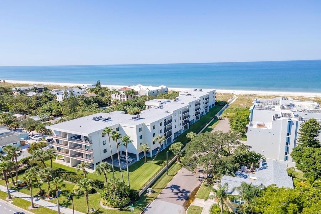 3200 Gulf Boulevard - Photo 55