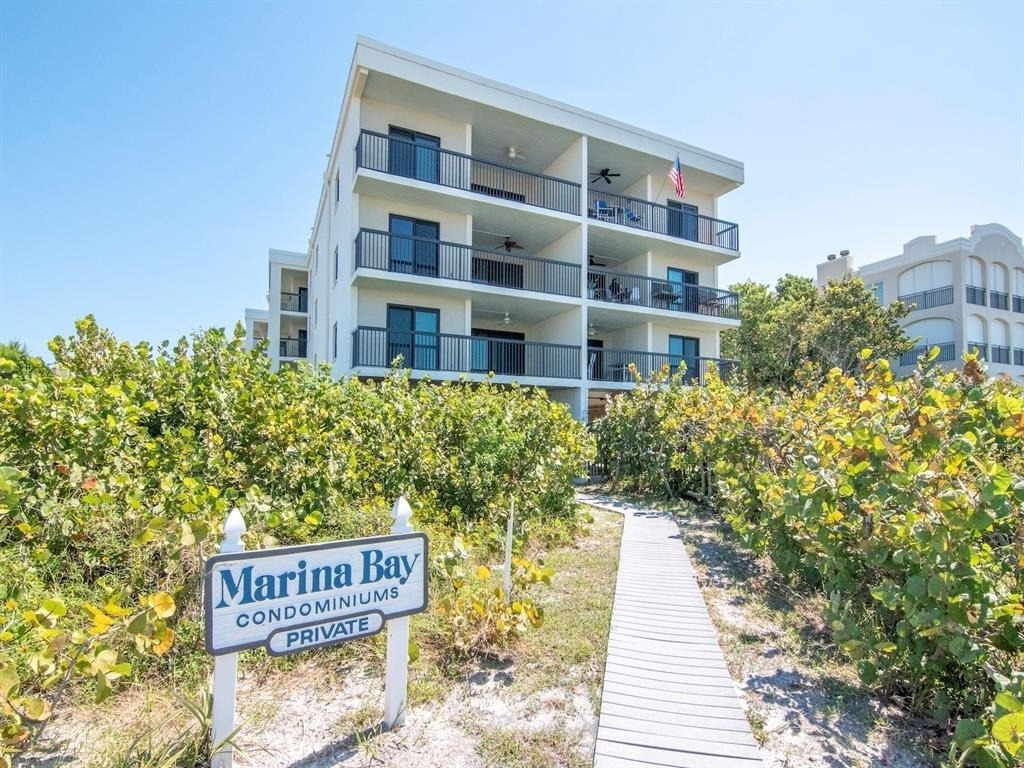 3200 Gulf Boulevard - Photo 2