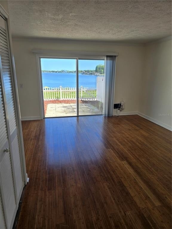 2549 Cedar Cypress Court - Photo 2