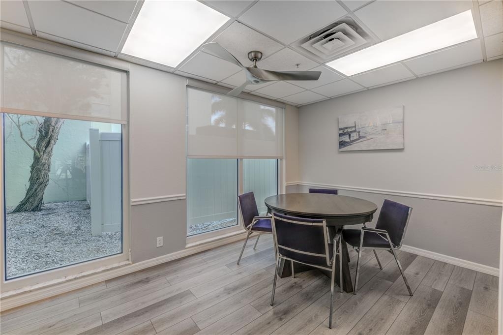 400 64th Avenue - Photo 18