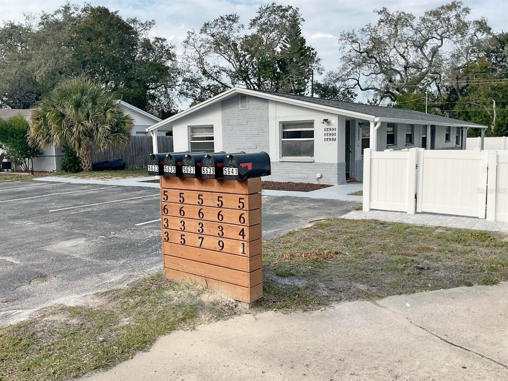 5633 Golden Nugget Drive - Photo 1