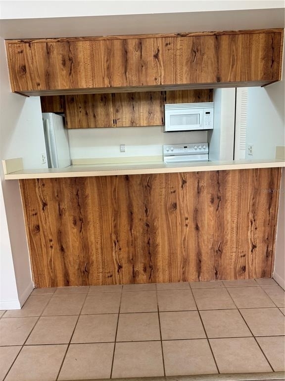 13608 S Village Drive - Photo 9