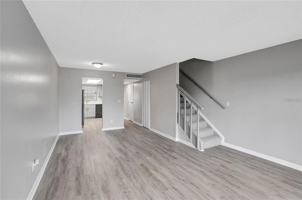 709 Russell Lane - Photo 19