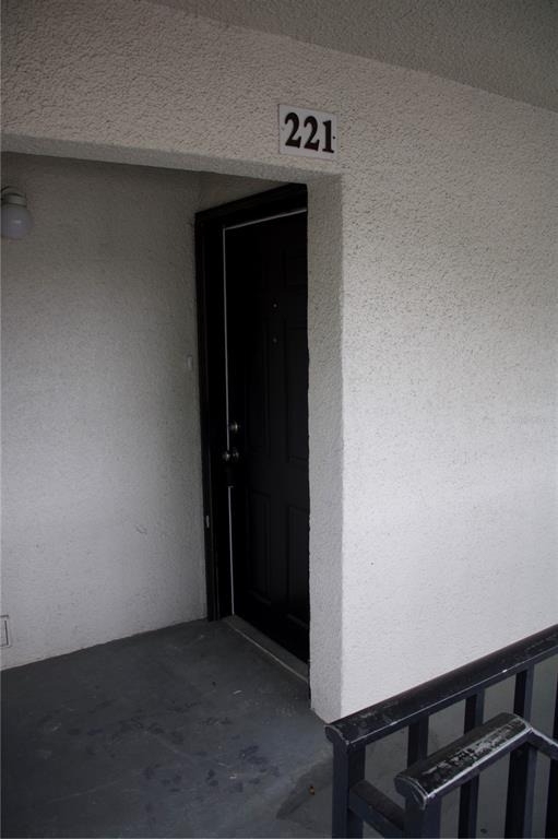 709 Russell Lane - Photo 4