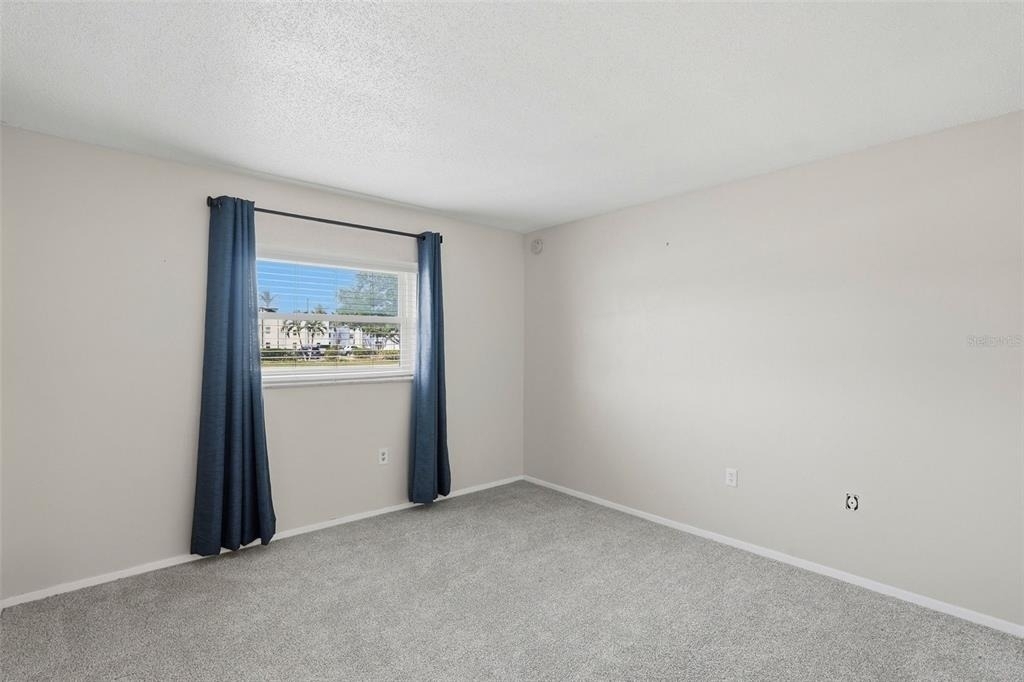 350 79th Avenue N - Photo 11