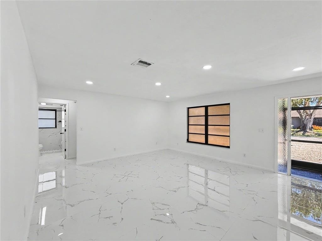 2101 Hibiscus Road - Photo 1