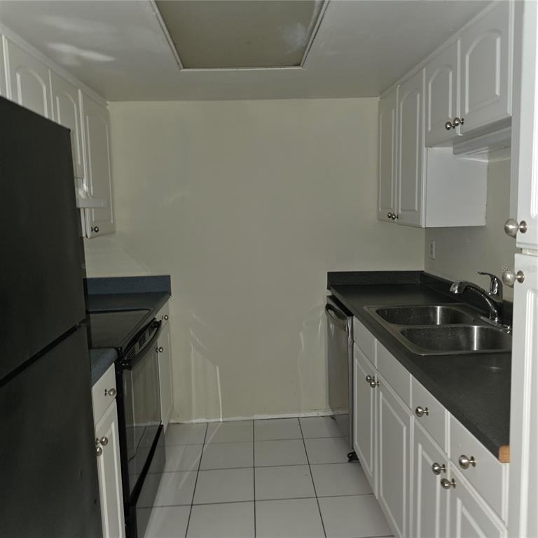 922 Lake Destiny Road - Photo 4