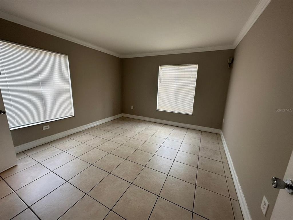 1830 Maravilla Avenue - Photo 3
