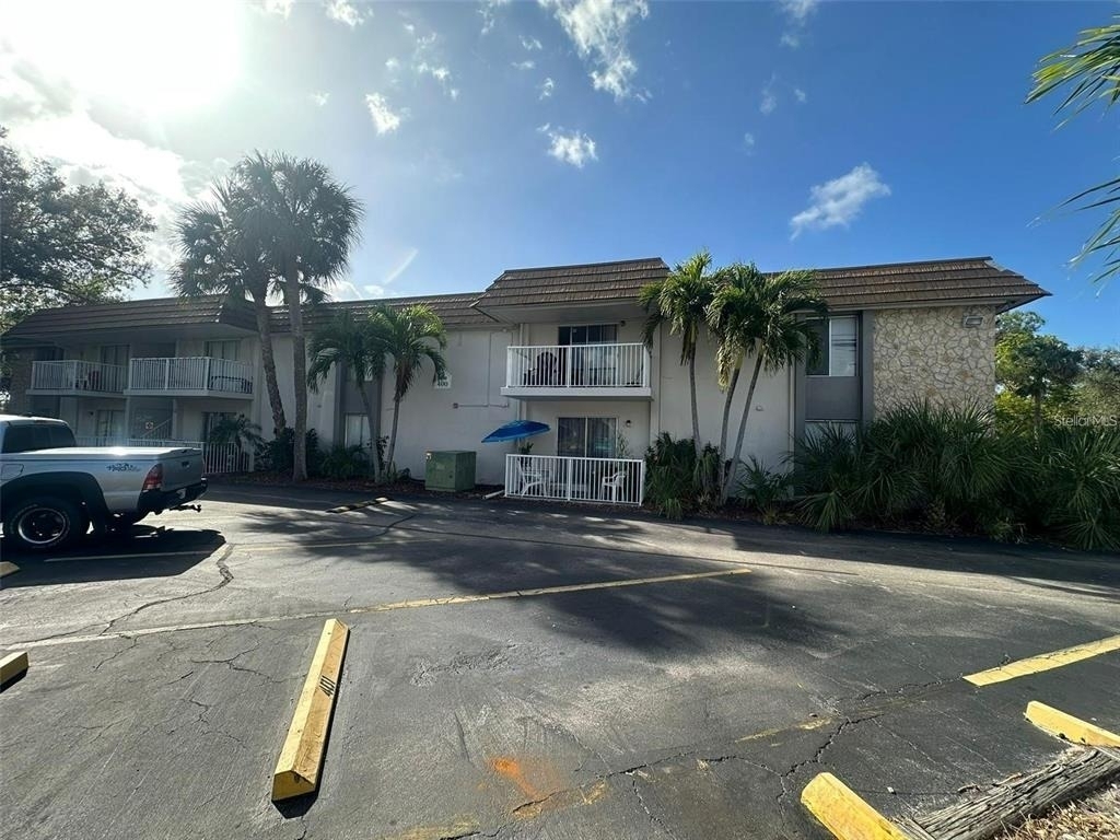 1830 Maravilla Avenue - Photo 17