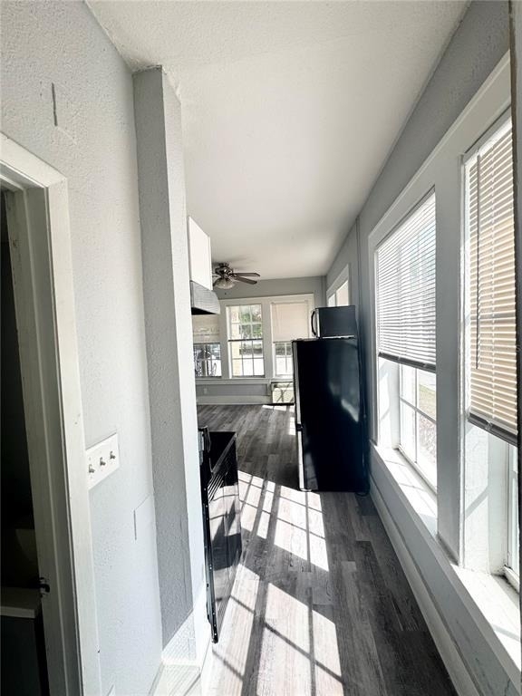 704 Cordova Drive - Photo 2
