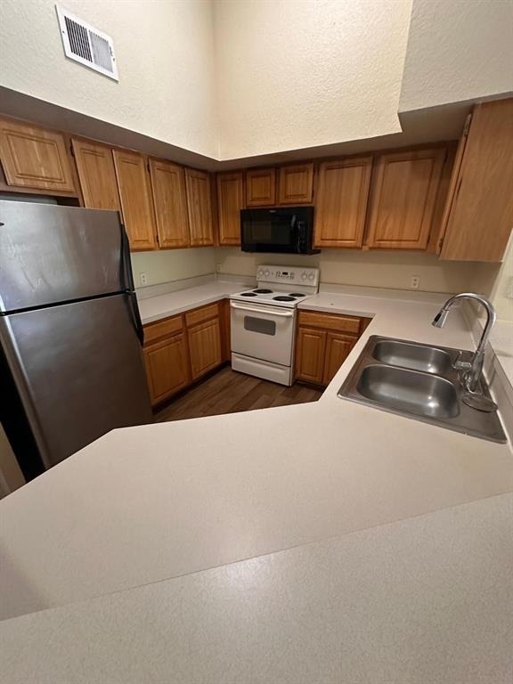 13013 Mulberry Park Drive - Photo 2