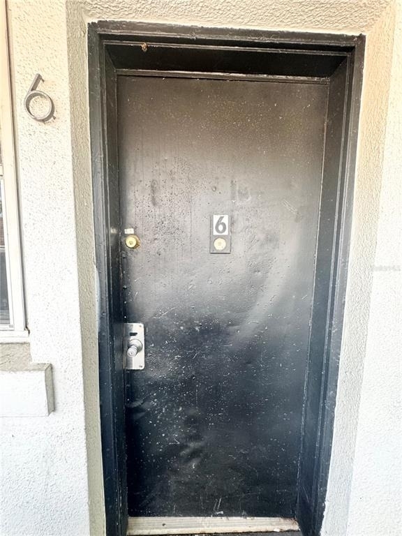 704 Cordova Drive - Photo 2