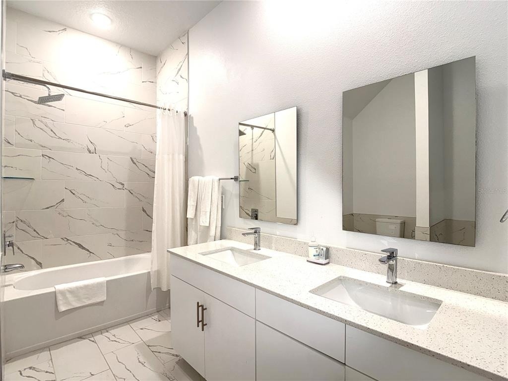 332 Famagusta Drive - Photo 14
