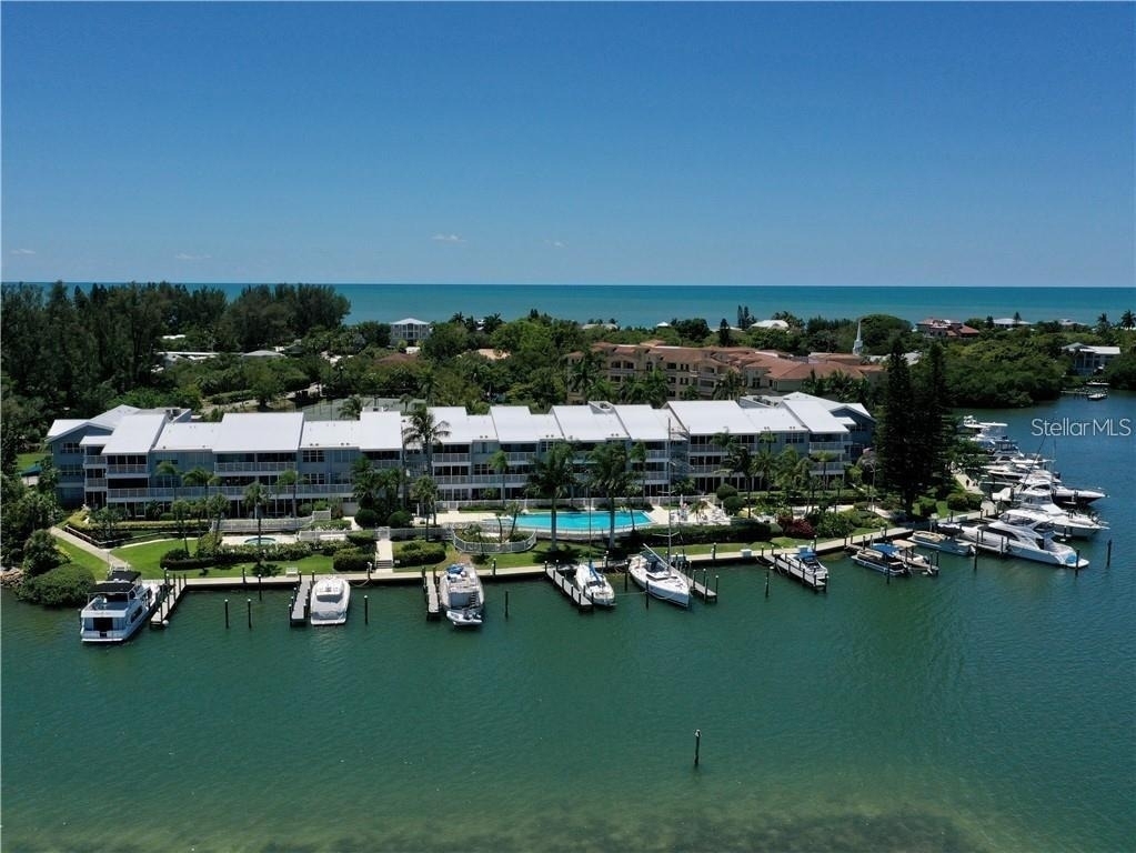 615 Dream Island Road - Photo 0