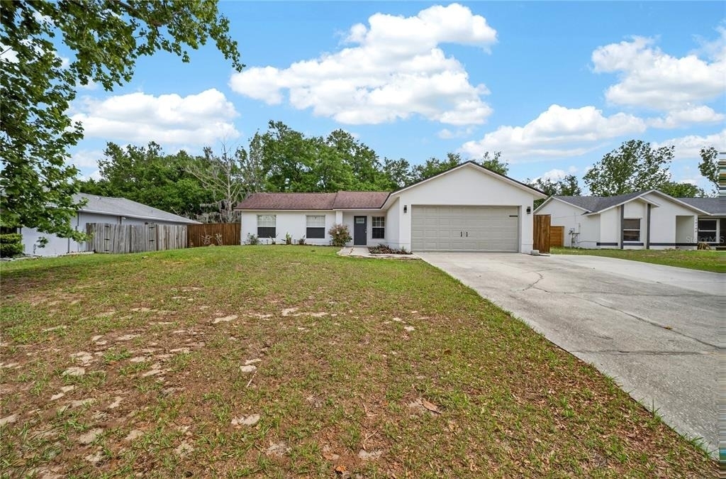 10748 Siena Dr - Photo 2