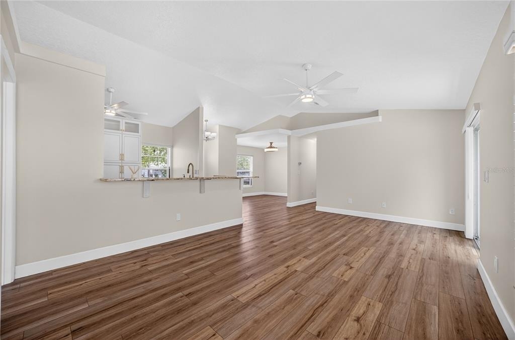 10748 Siena Dr - Photo 22