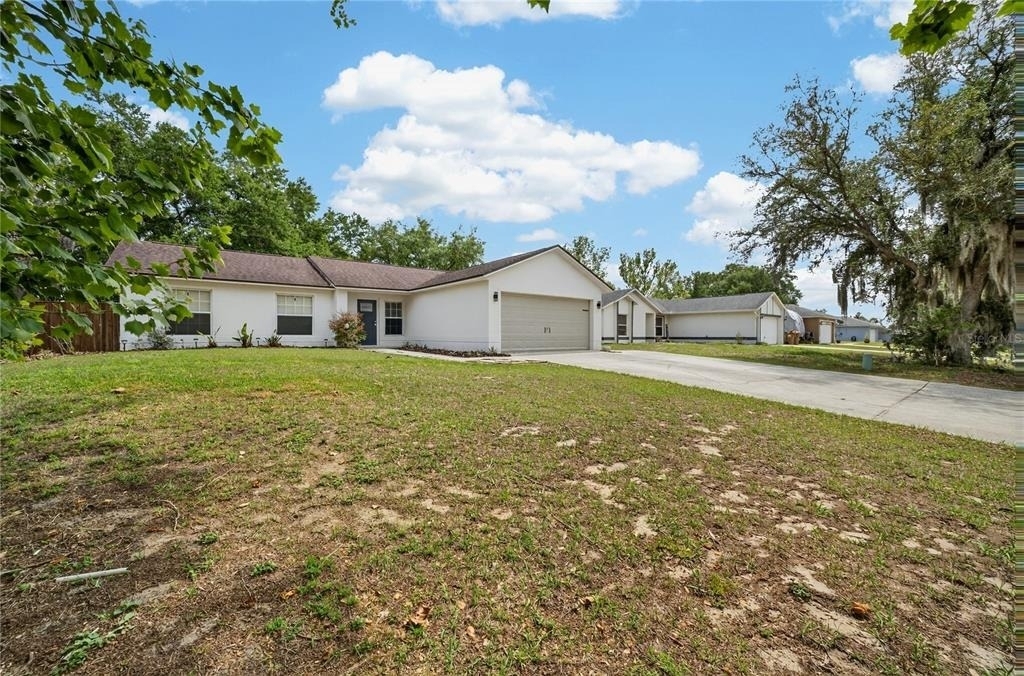 10748 Siena Dr - Photo 3