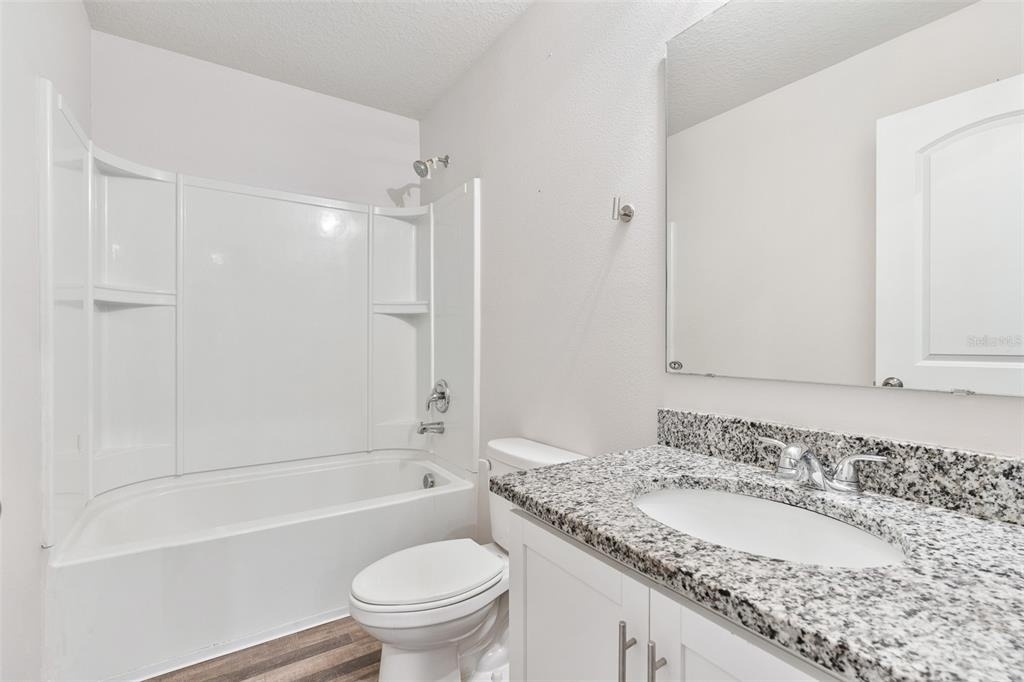 1463 Swan Court - Photo 6