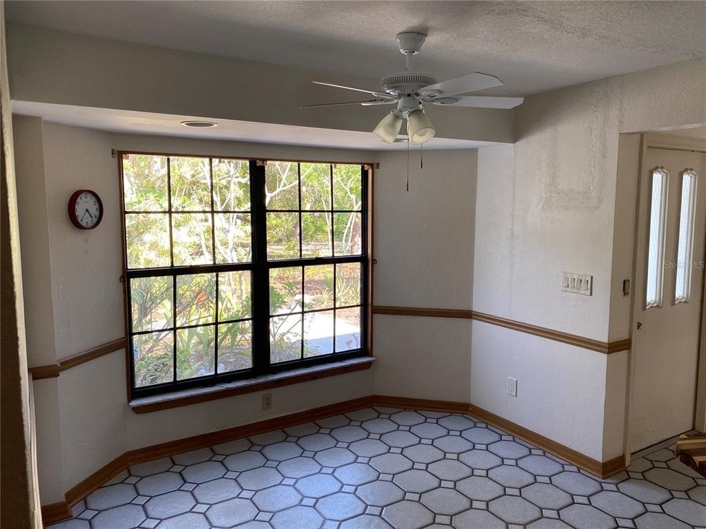 9191 Gewant Boulevard - Photo 32