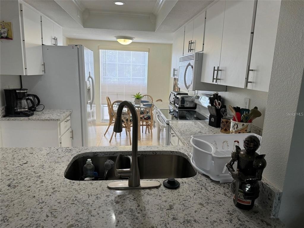 5246 Wedgewood Lane - Photo 9