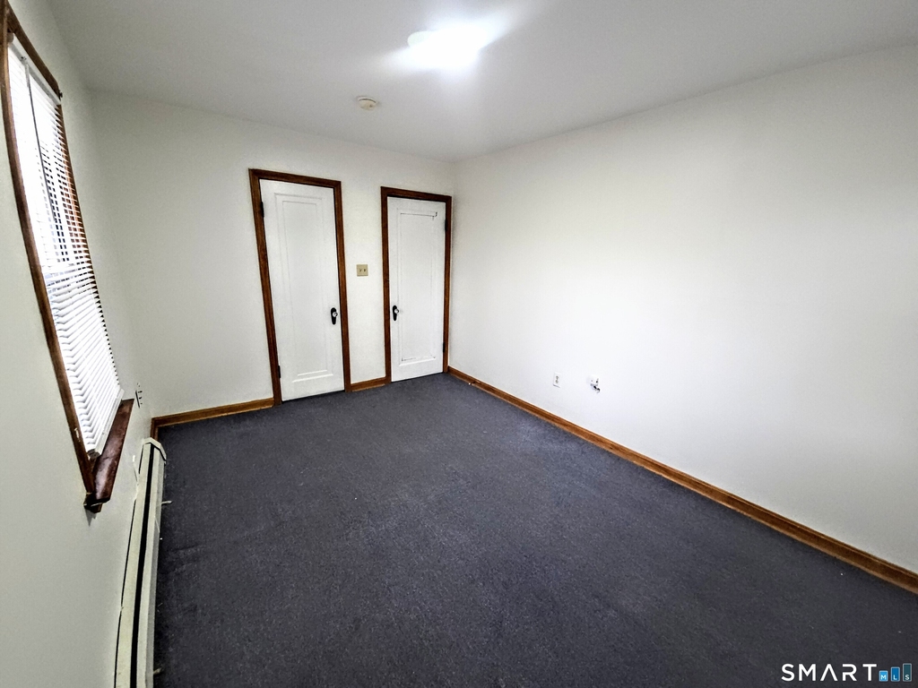 387 Putnam Pike - Photo 16