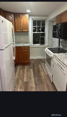 34 Rock Street - Photo 2